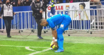 状态出色！申京&杜兰特&阿门三人同砍20+得分