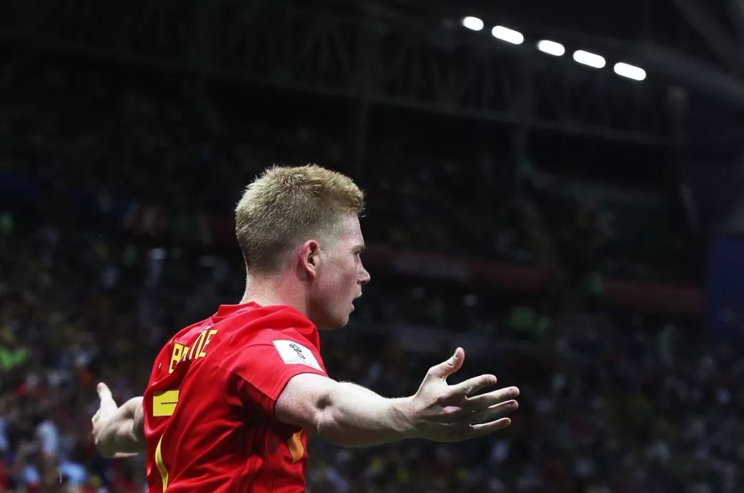 天空记者：利物浦助教范布隆克霍斯特是印尼国家队主帅候选